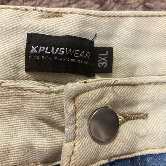 Nwt XPLUS women’s color block, wide leg jeans, three XL - Picture 11 of 16